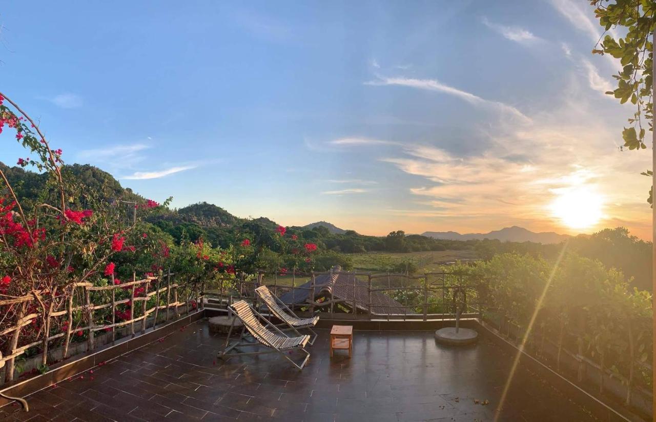 Dao Hoa Vang Villa Cam Ranh Extérieur photo